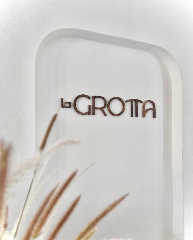 La Grotta Hotel — photo 5