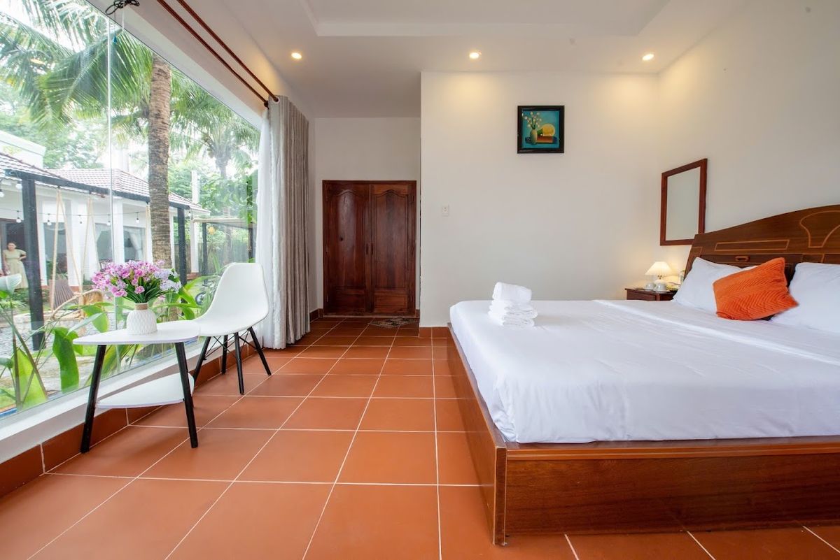 Emma Bungalow Phú Quốc – Homestay Dương Đông pool and grounds in Duong Dong