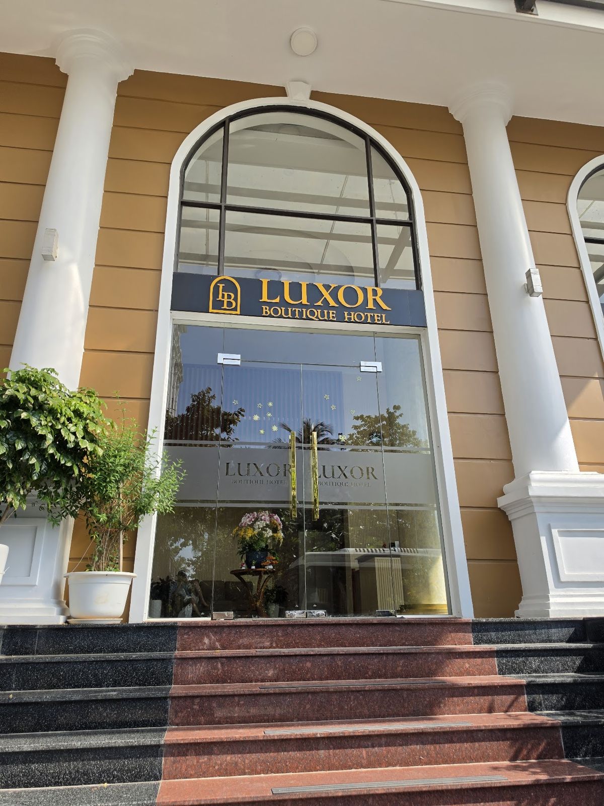 LUXOR BOUTIQUE HOTEL PHU QUOC room interior in Long Beach