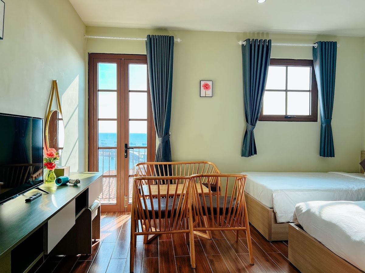 Sea Sunset Hotel Phú Quốc - Welcome to a mixing world of friends pool and grounds in An Thoi